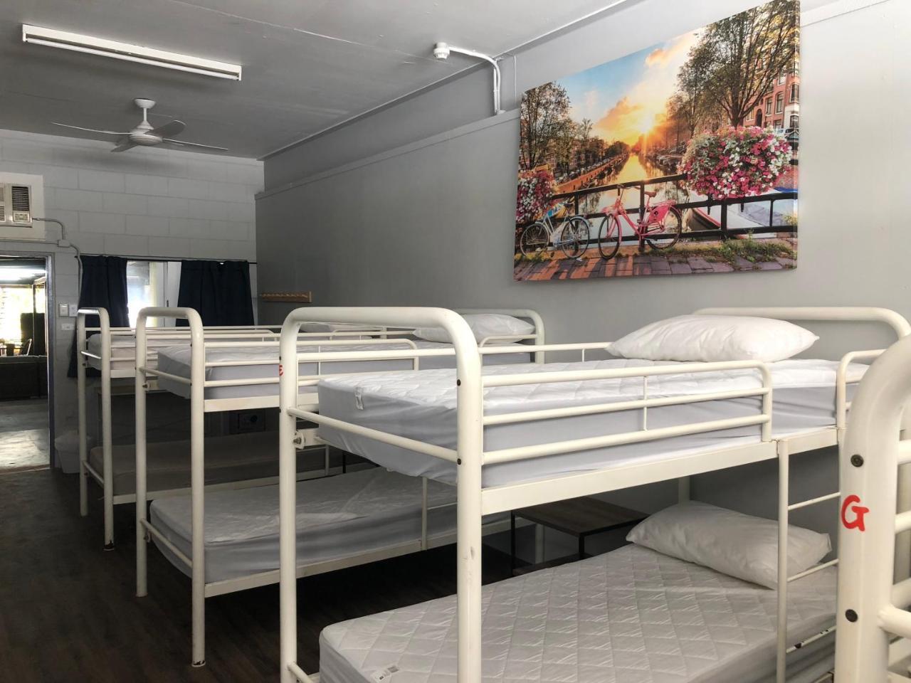 A Pousada Reef Backpackers Cairns Exterior foto